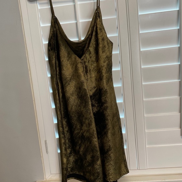 Satin cowl neck mini dress - Picture 3 of 4